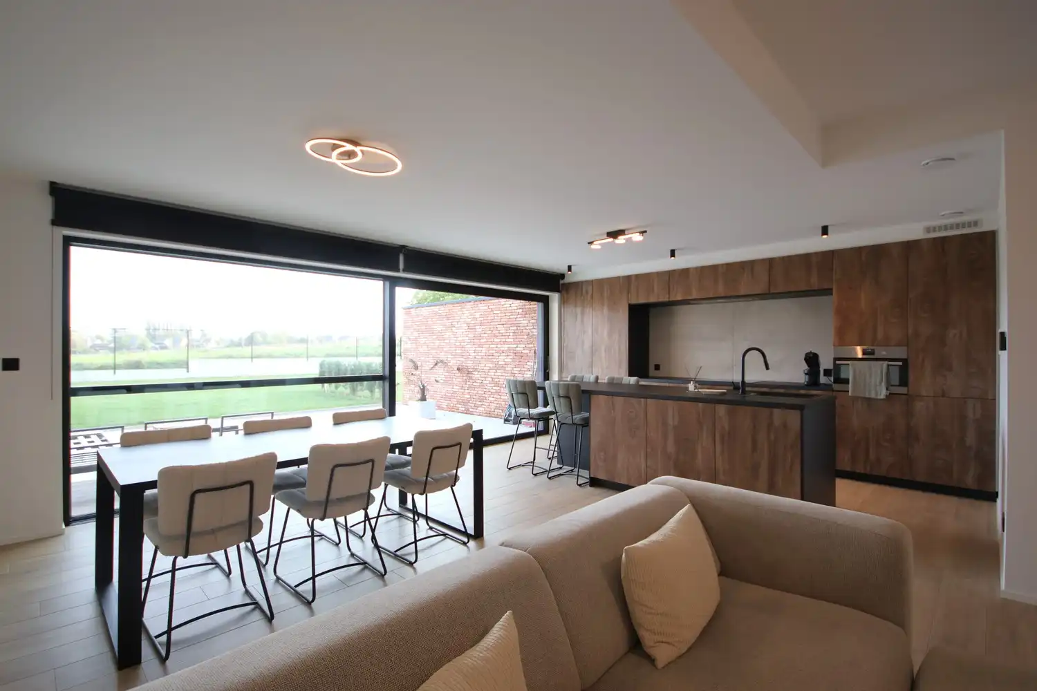 Zeer gunstig gelegen gelijkvloers appartement in Gingelom foto 16