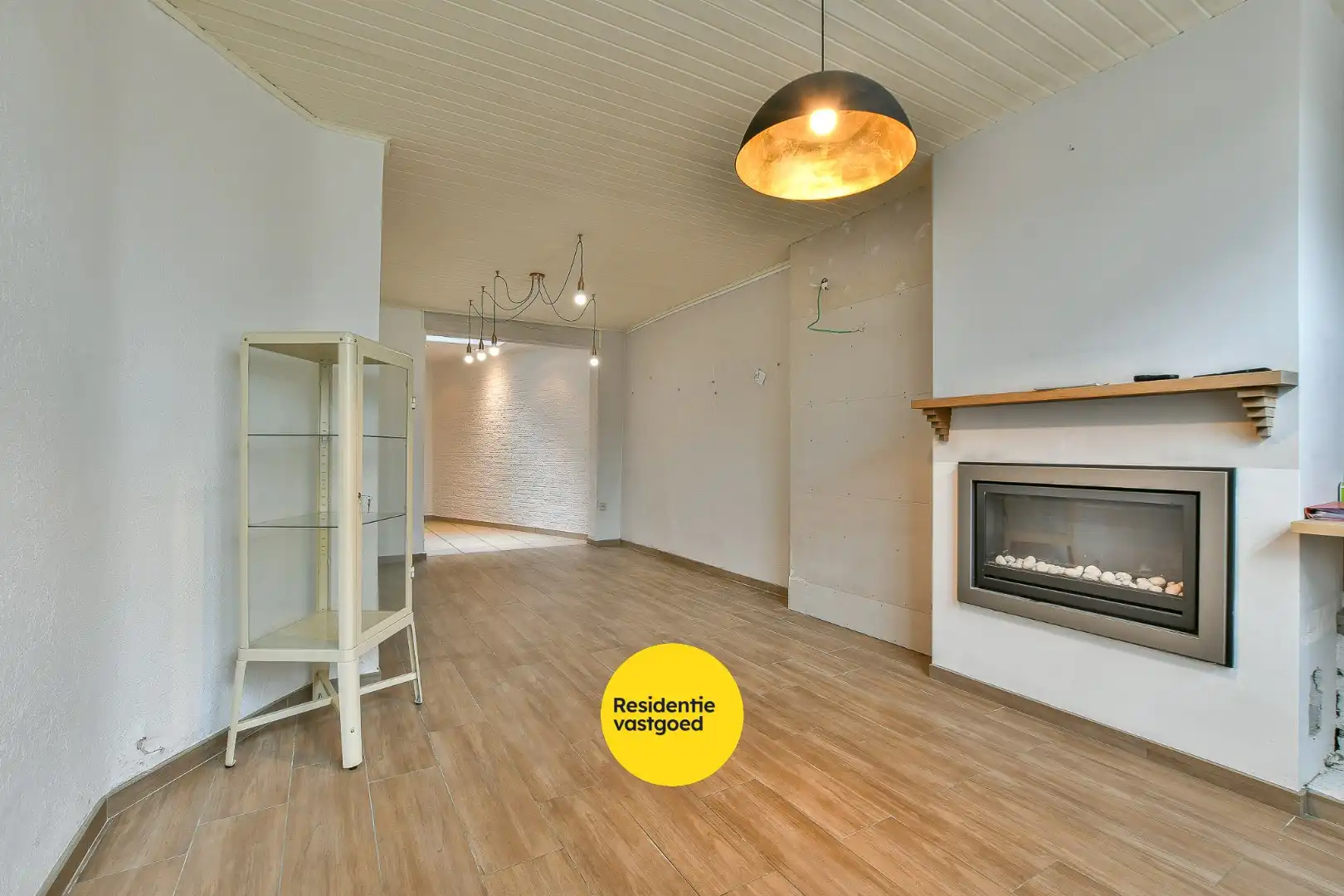 Charmante en verrassend ruime woning met terras in het centrum van Blankenberge! foto 10