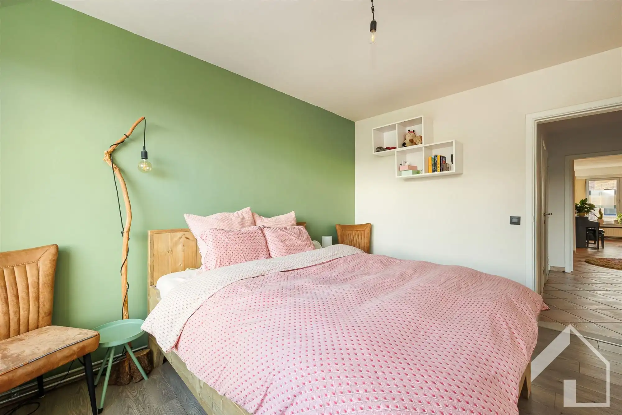 Instapklaar appartement met garagebox! foto 13