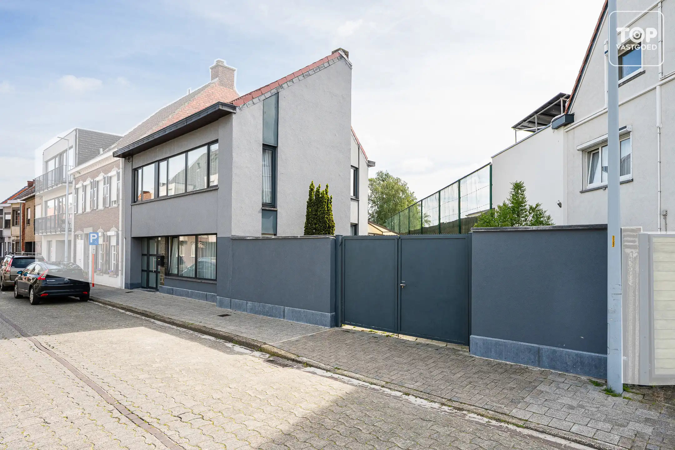 Instapklare HOB met 4 slaapkamers en tuin foto 3