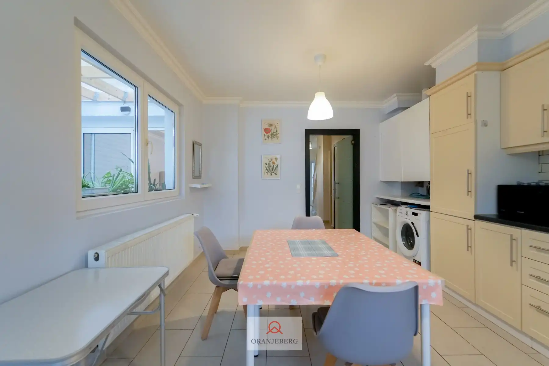 Rustig gelegen woning met stadstuintje foto 18