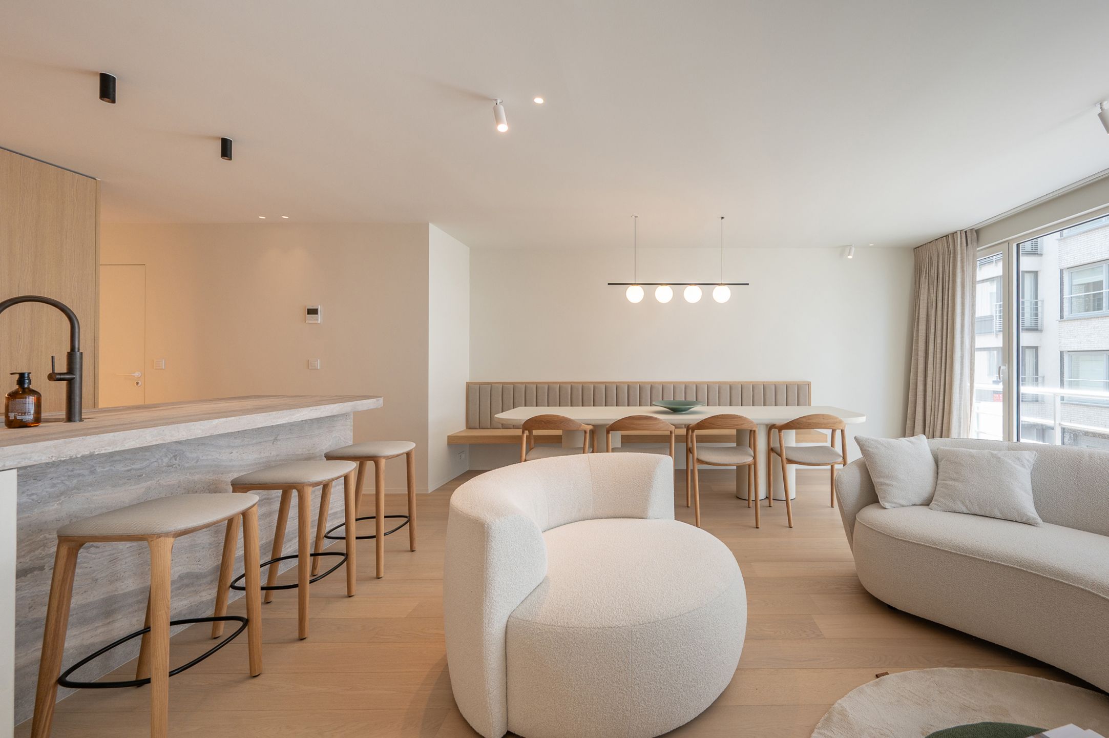 Stijlvol appartement met zeezicht aan het Driehoeksplein... foto 8