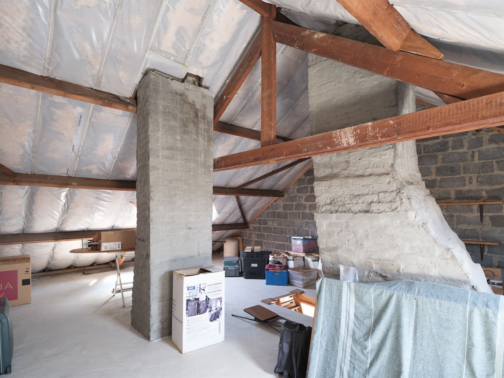 Solide & ruime woning  foto 16