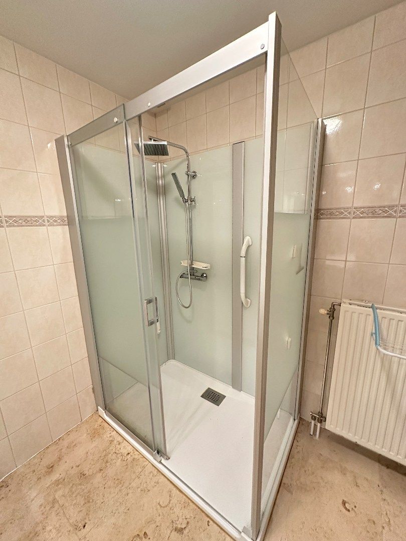 Ruim en lichtrijk appartement met 3 slaapkamers te Voeren foto 11