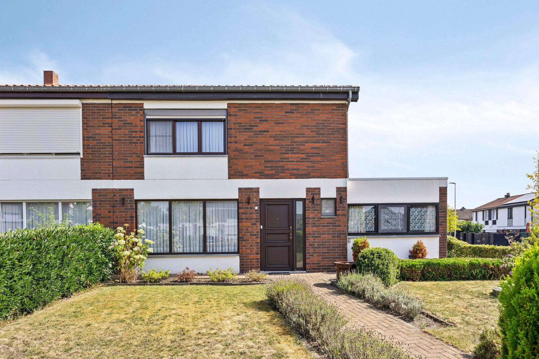 Huis te koop foto {{pictureIndex}}