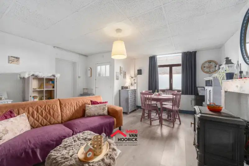 Te renoveren woning op 1369m² grondoppervlak!! foto 5