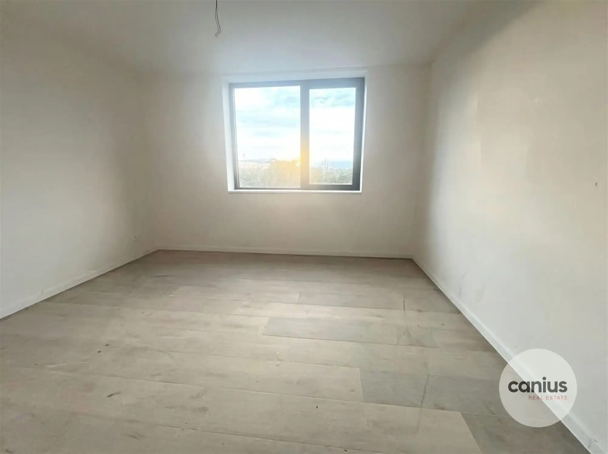 KNAPPE NIEUWBOUWWONING MET 3 SLPKS foto 10