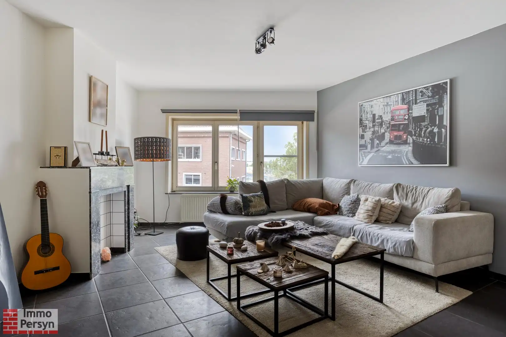 Licht en comfortabel 2-slaapkamerappartement op de 1e verdieping in kleinschalig hoekgebouw – Topligging aan station Aarschot foto 2