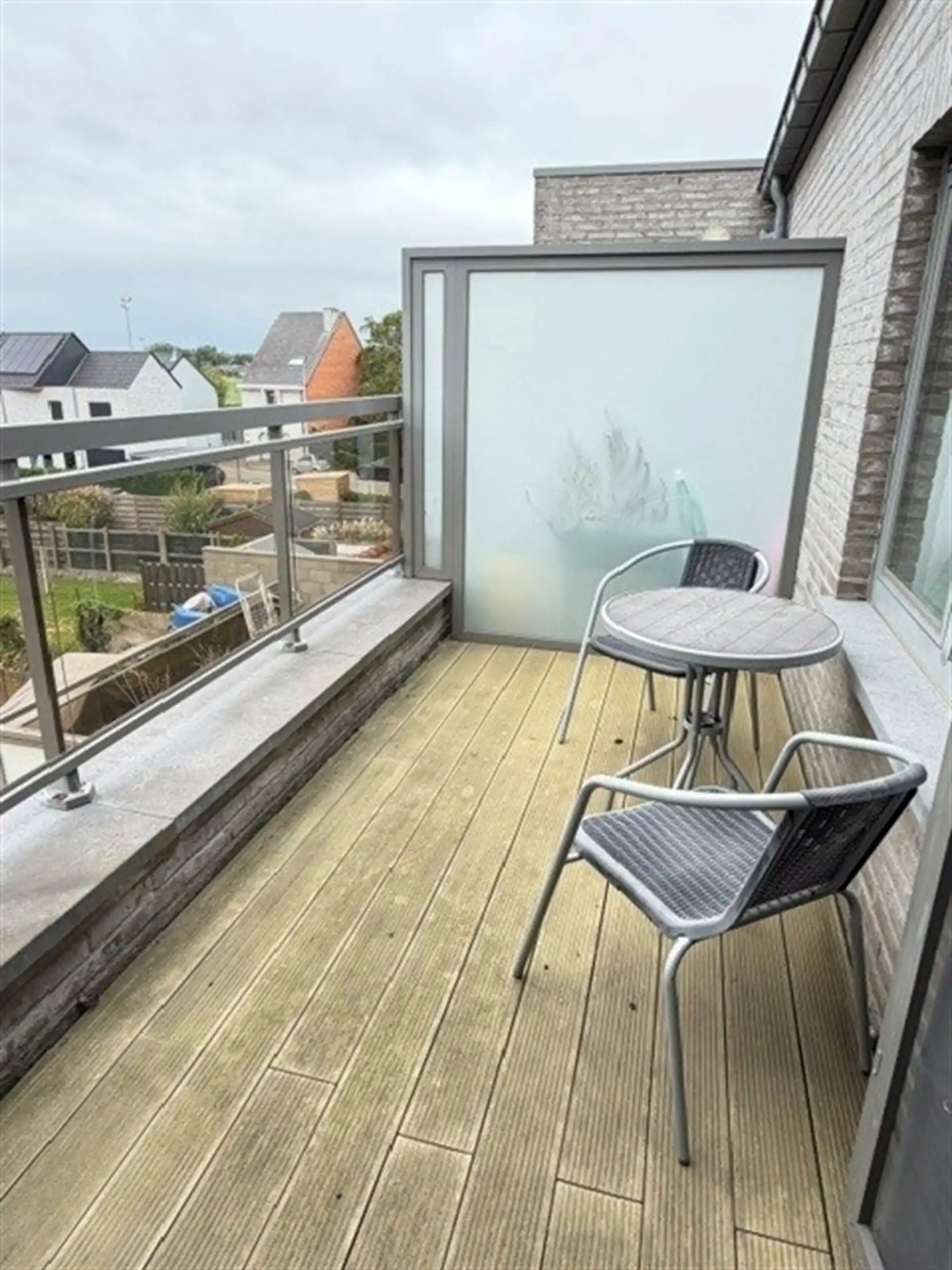 Toffe duplex met terras en staanplaats foto 2