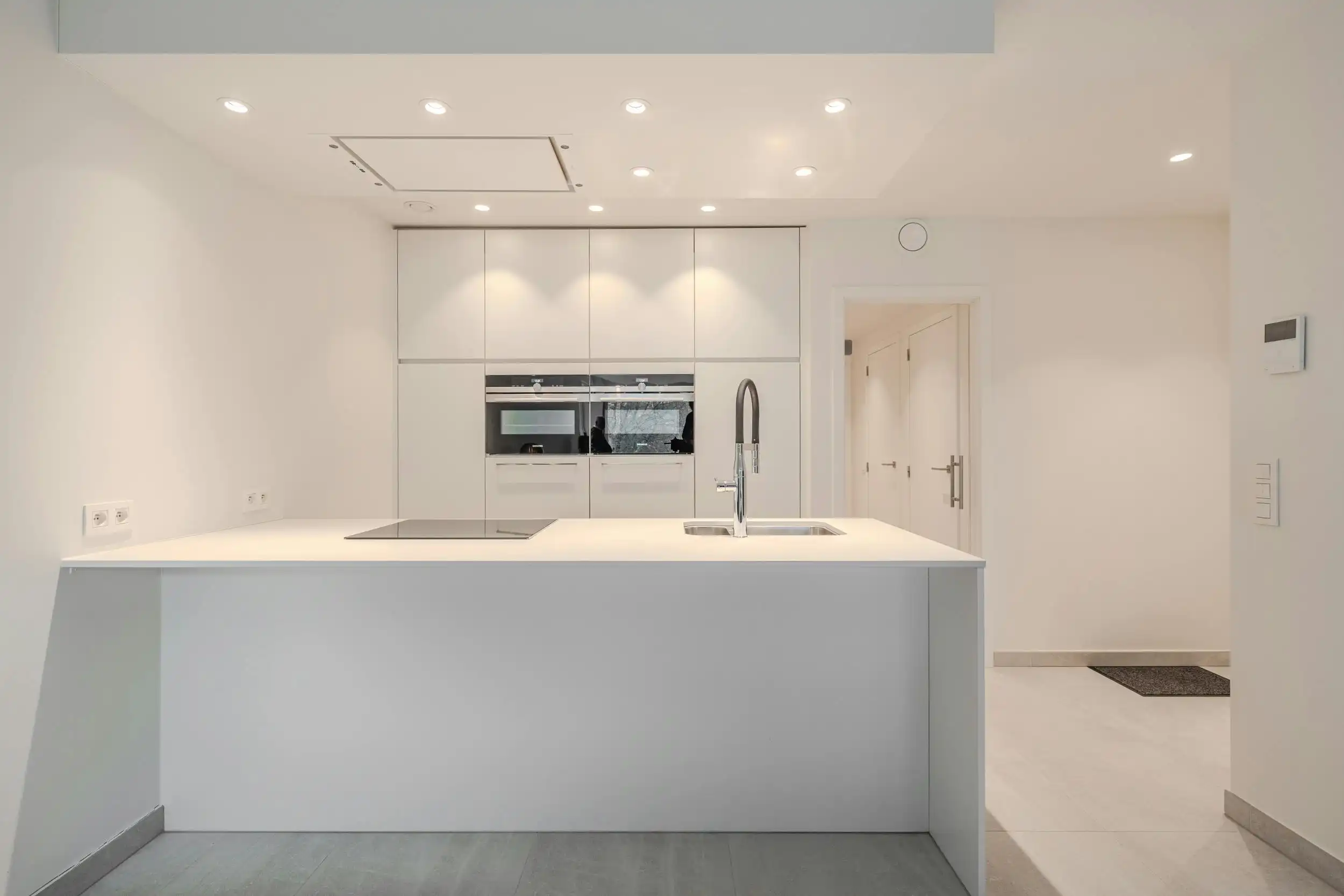 Prachtig appartement met ruim terras en zicht op Normandpark foto 8