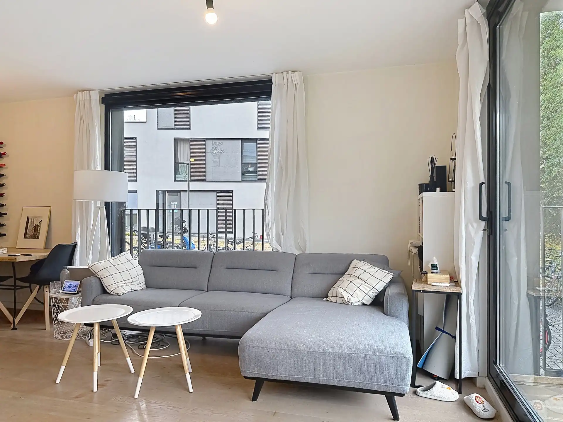 Modern 2 slaapkamer appartement gelegen op rustige site foto 3
