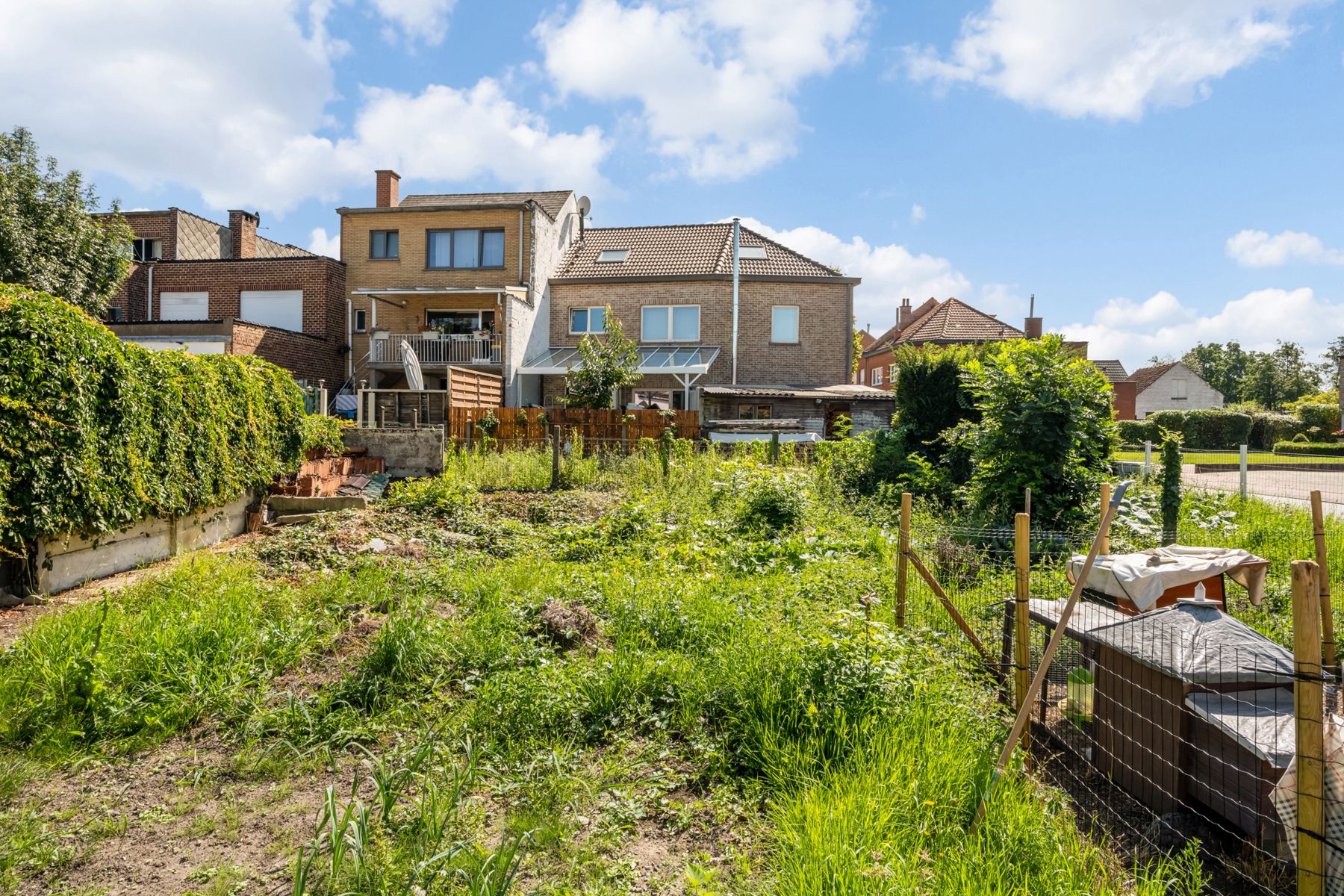 Bouwgrond voor gesloten bebouwing op rustige locatie foto 4