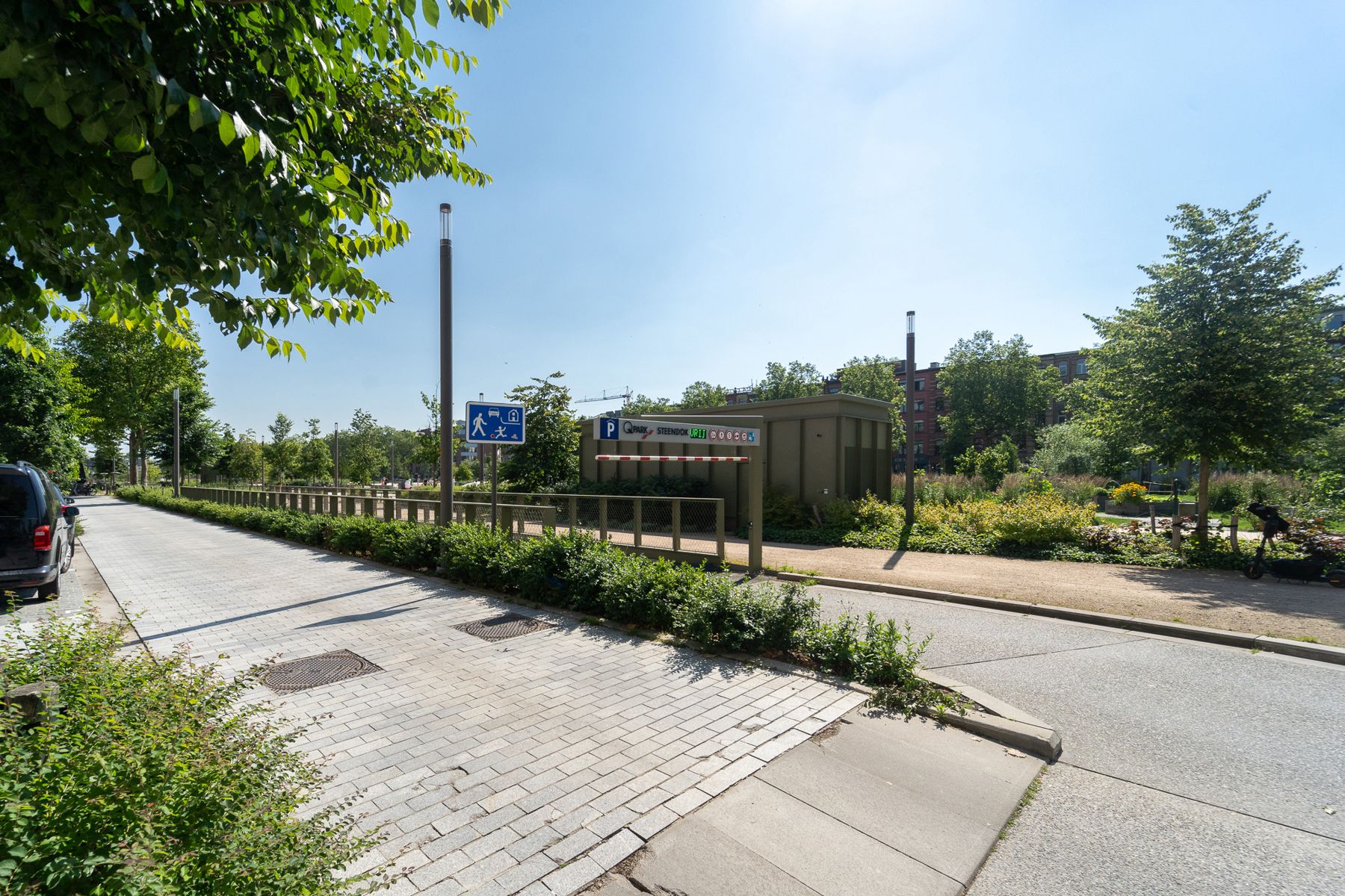 Commercieel gelijkvloers aan de gedempte Zuiderdokken foto 4