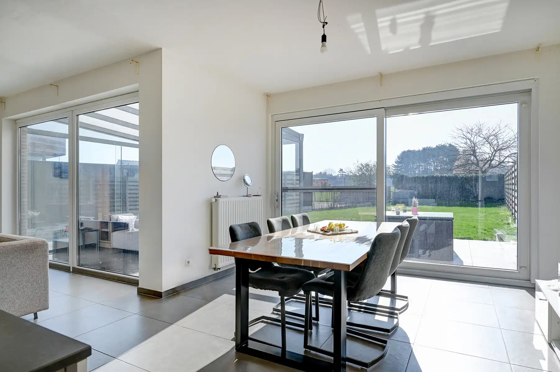 Moderne, lichtrijke gezinswoning met 3 slaapkamers nabij groene omgeving !!! foto 10