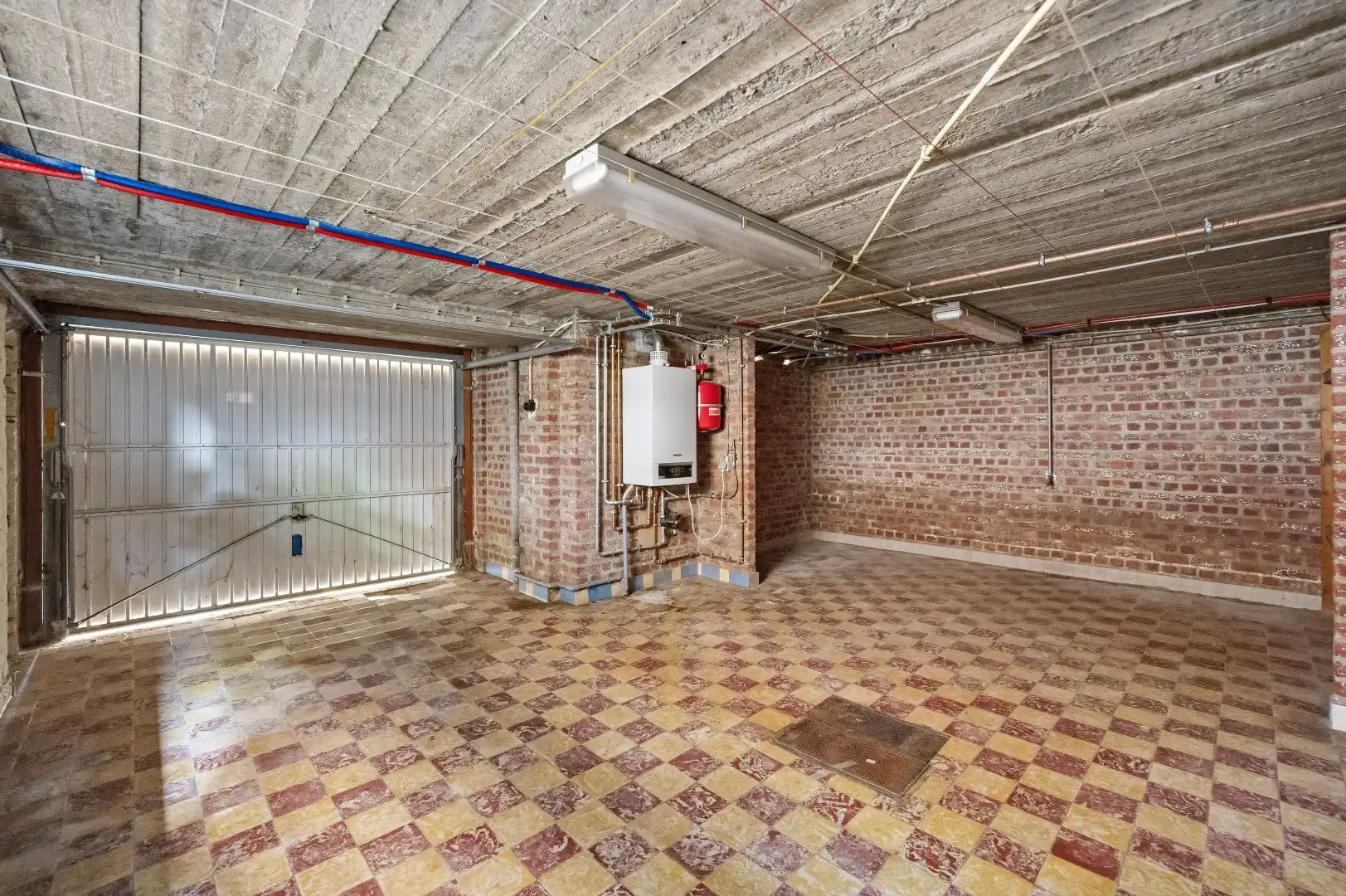 Te renoveren half open bebouwing op een gunstige ligging te Tienen foto 18