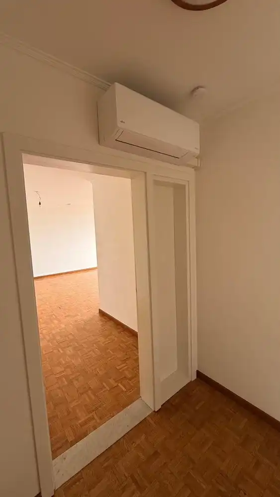 Appartement met twee slaapkamers en terras te huur aan het Molenweideplein te Lanaken foto 17