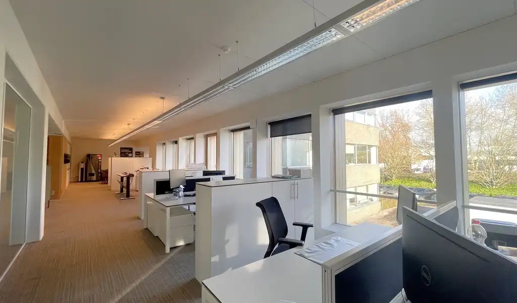 Volledig uitgerust kantoor te huur langs E313 te Wommelgem foto 16