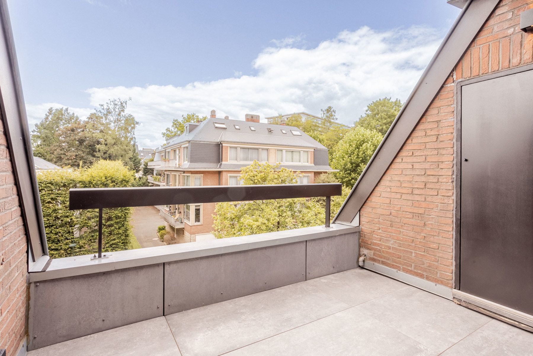 Prachtig triplex 4 slk. met mooie grote terrassen foto 23