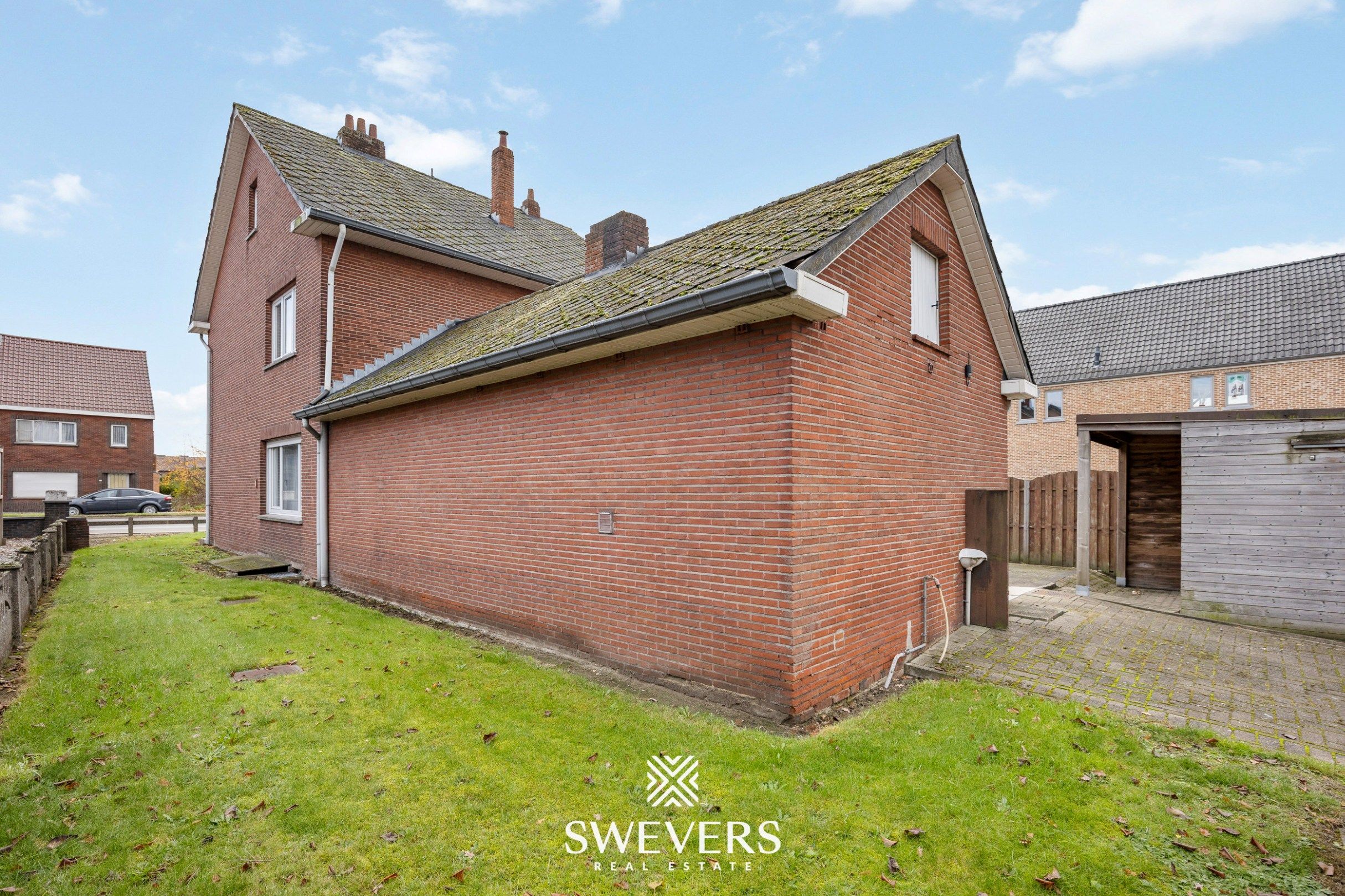 Te renoveren ruime gezinswoning met vijf slaapkamers en uitbreidingsmogelijkheden foto 27