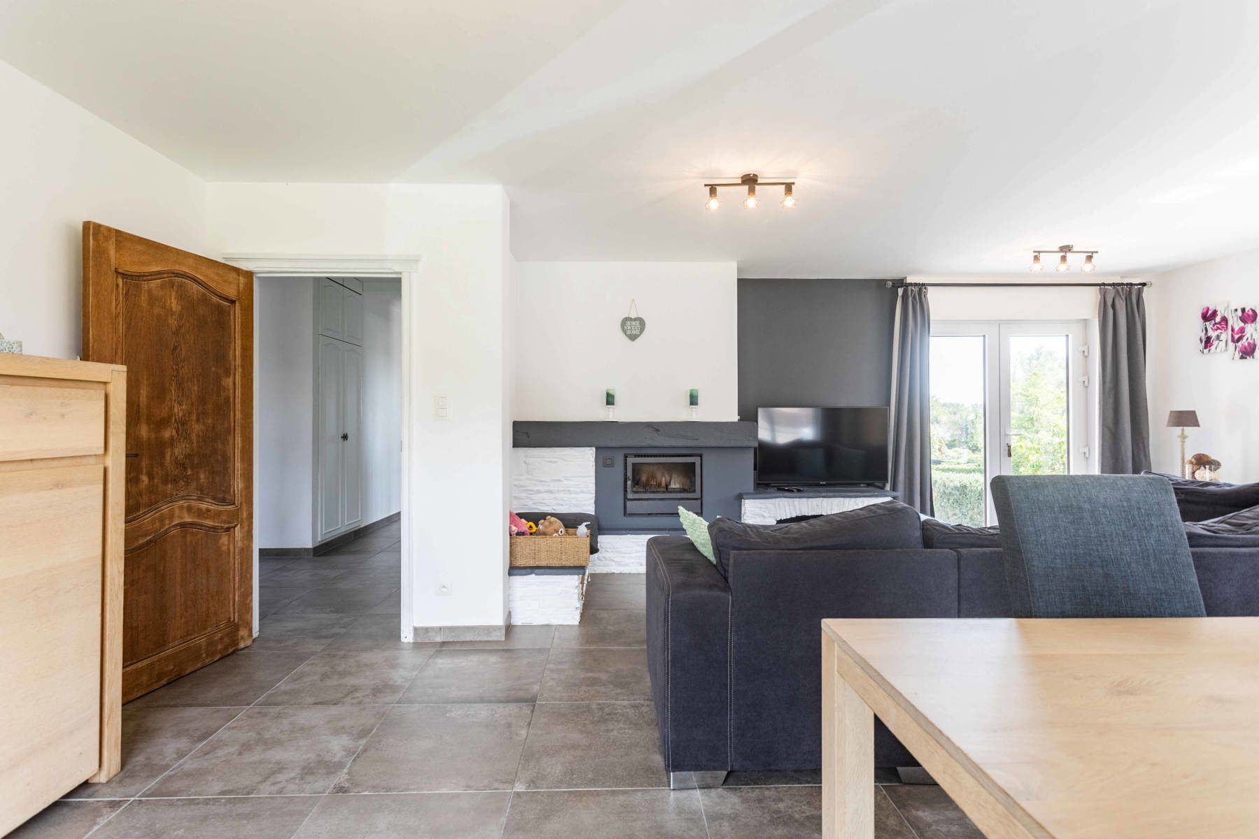 Rustig gelegen vrijstaande bungalow met 3 slaapkamers  foto 6