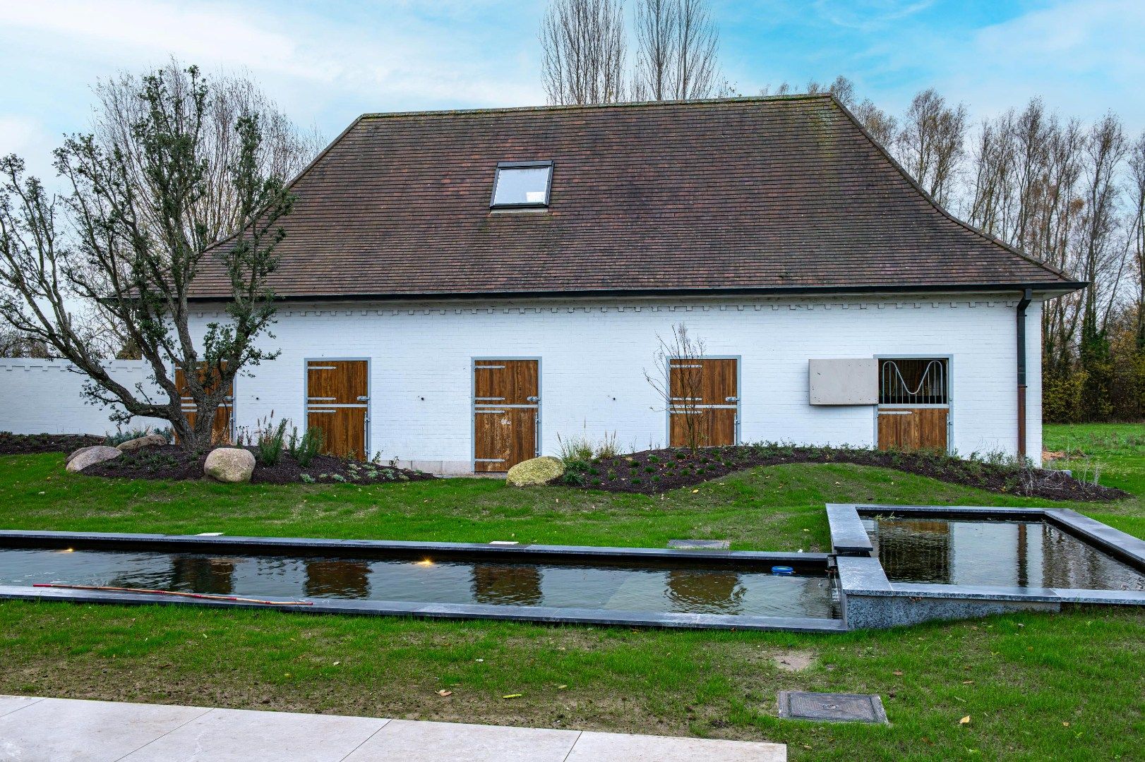 Prachtige landelijke villa met zwemvijver en paardenfaciliteiten 13.459m² foto 28