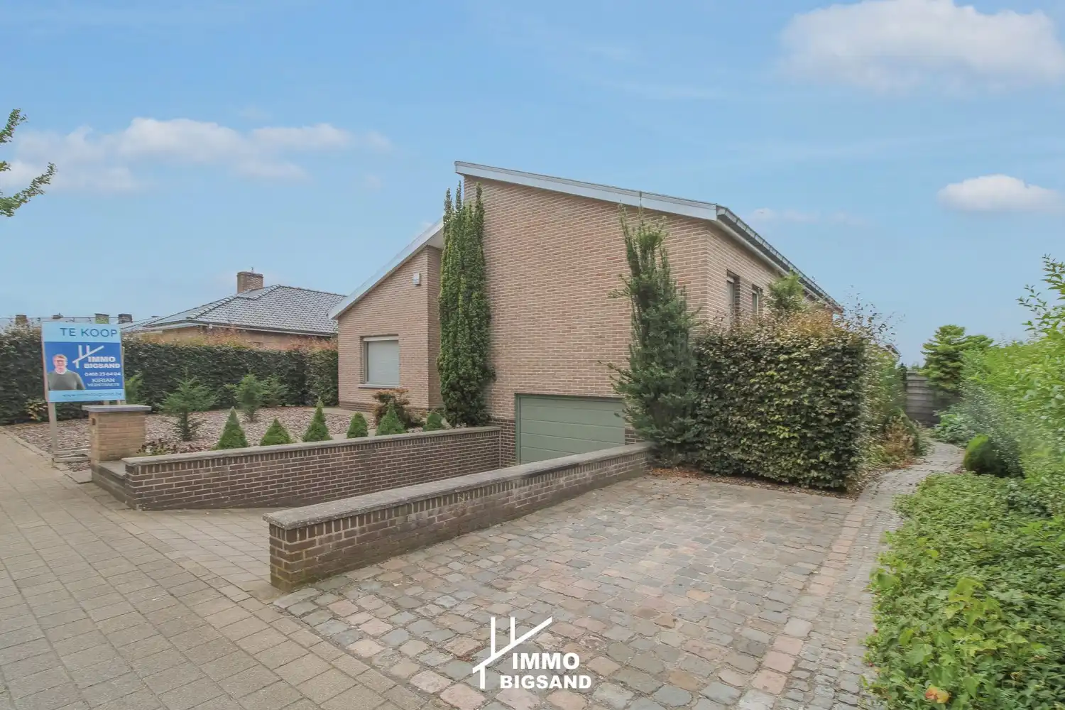 Charmante villa met polyvalente ruimte in Moorsele foto {{pictureIndex}}