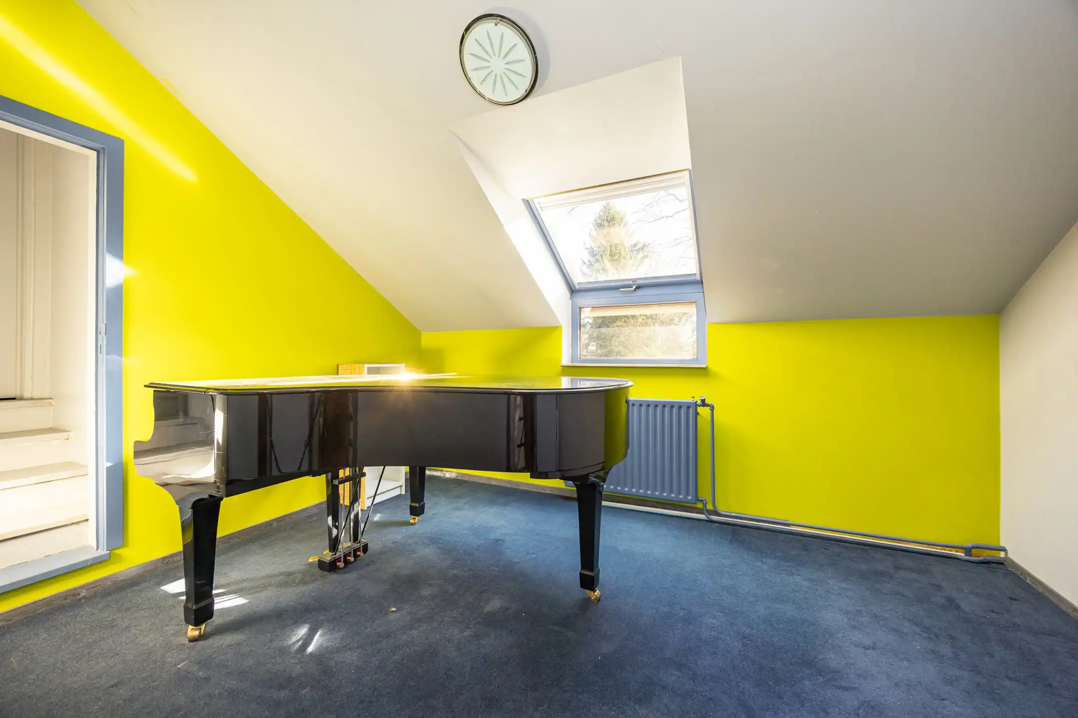 Verrassend ruime woning met 4 slpk's op 2.321m² perceel! foto 15