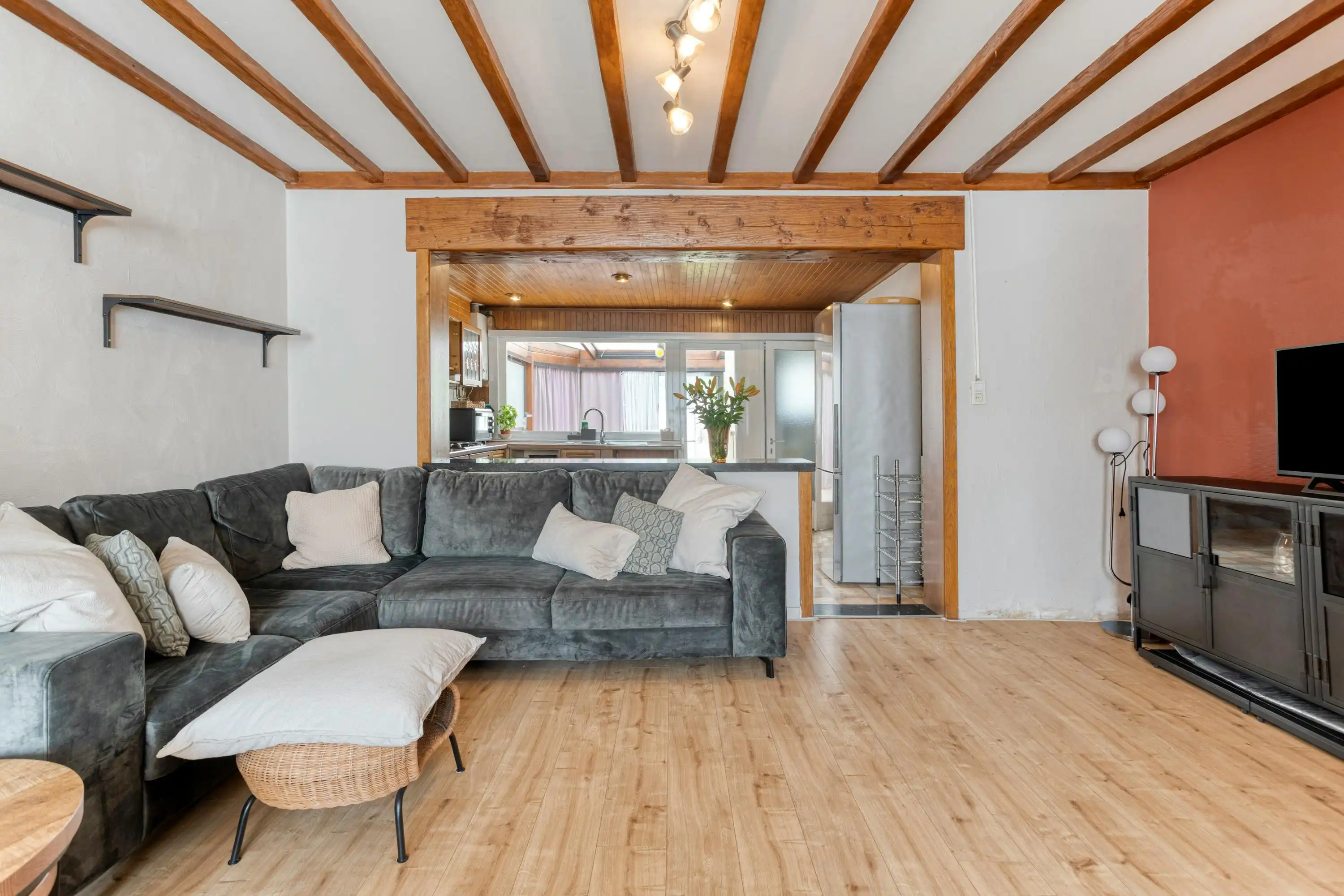 Huis met tuin en garage op perceel van 308m² te Borsbeek foto 5