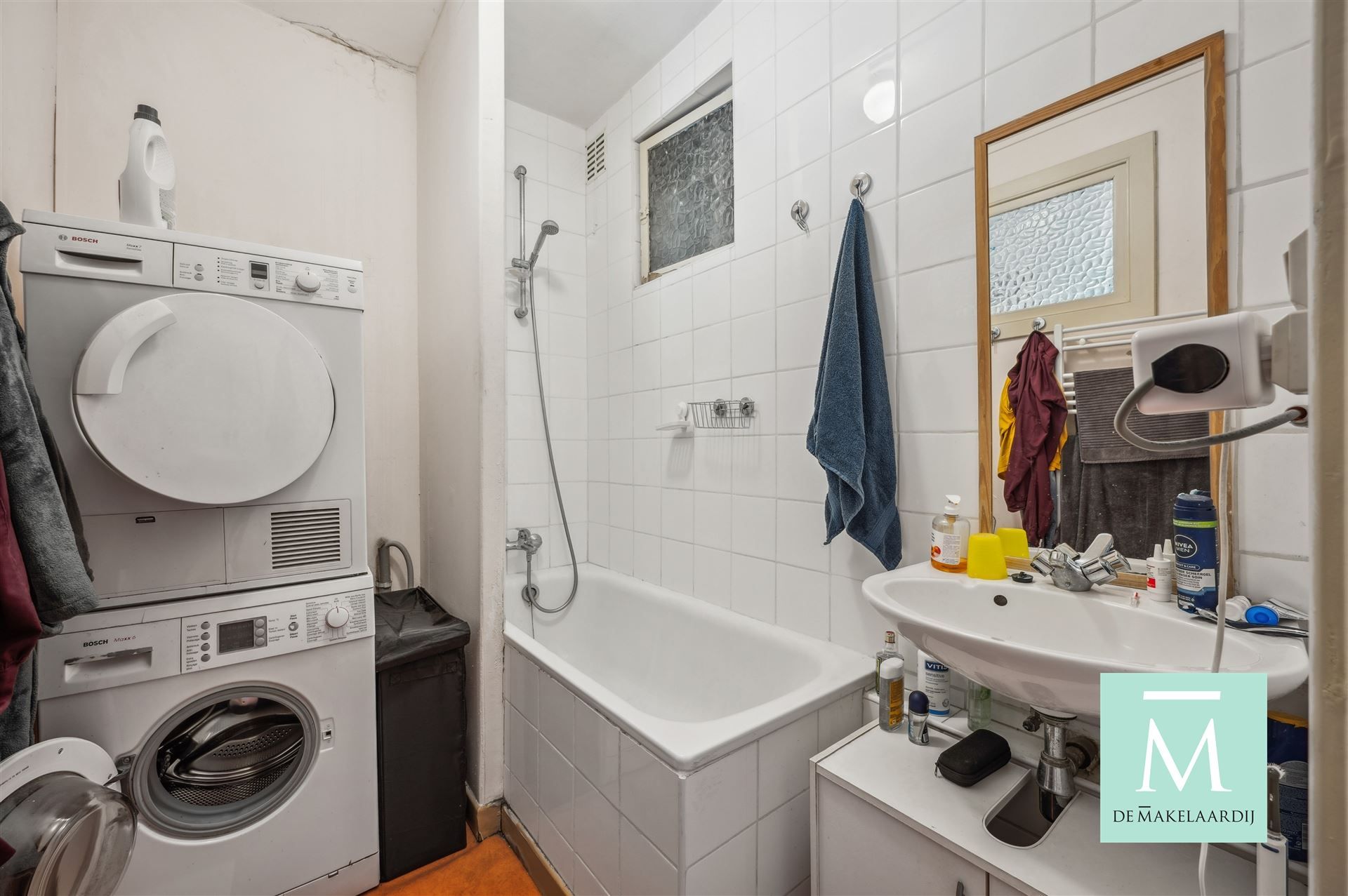 Appartementsgebouw met handelspand op het gelijkvloers foto 17