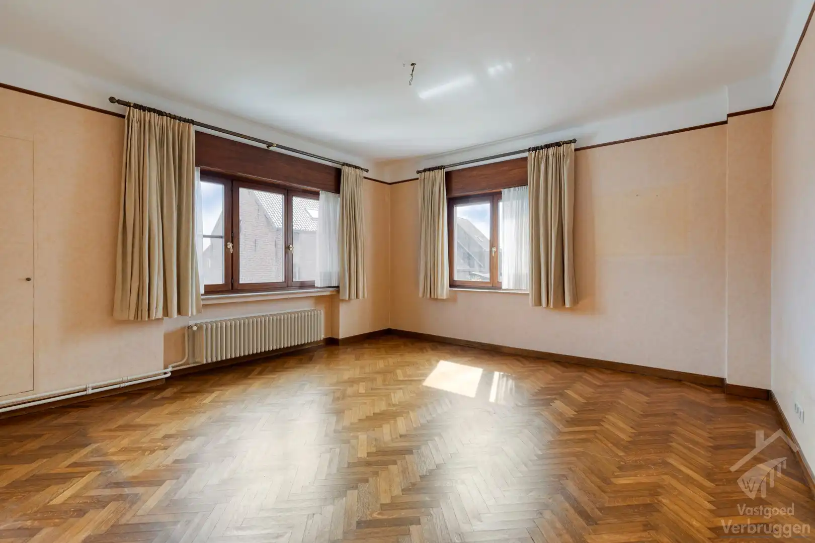 Luxueuze villa met 5 slaapkamers, bureau en ruime tuin op groot perceel in Aalst (Herdersem) foto 17