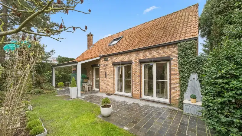 Vernieuwd landhuis van 175m² op 4a79ca foto 3