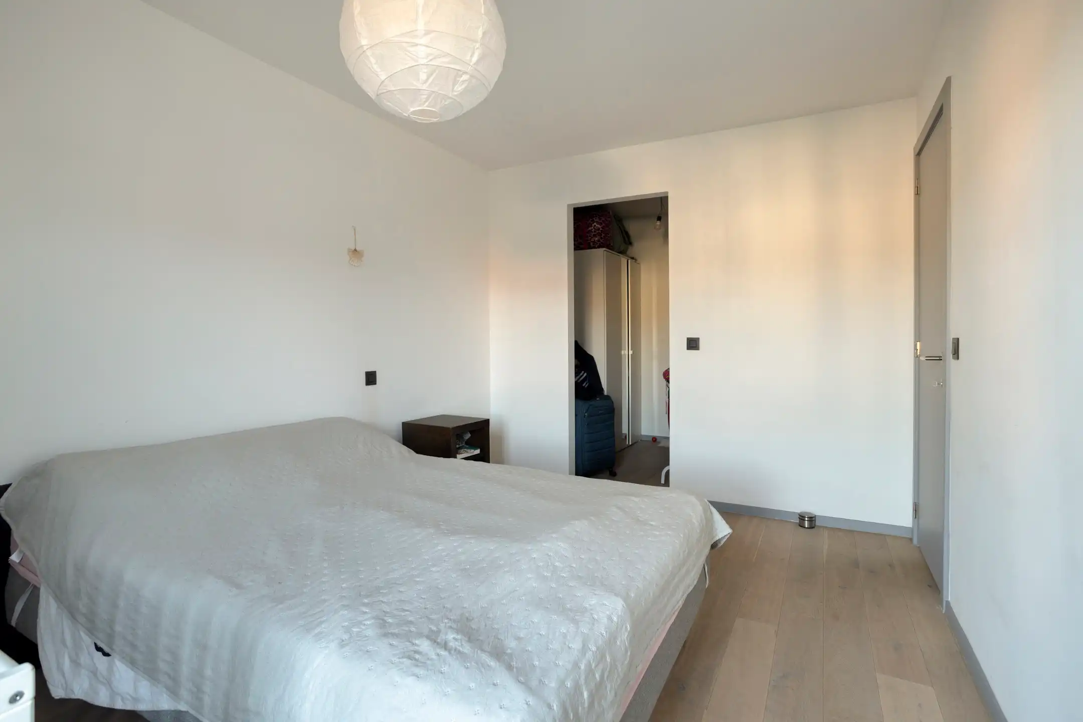 Recent 2 slaapkamer appartement met 3 terrassen in Wezemaal foto 9