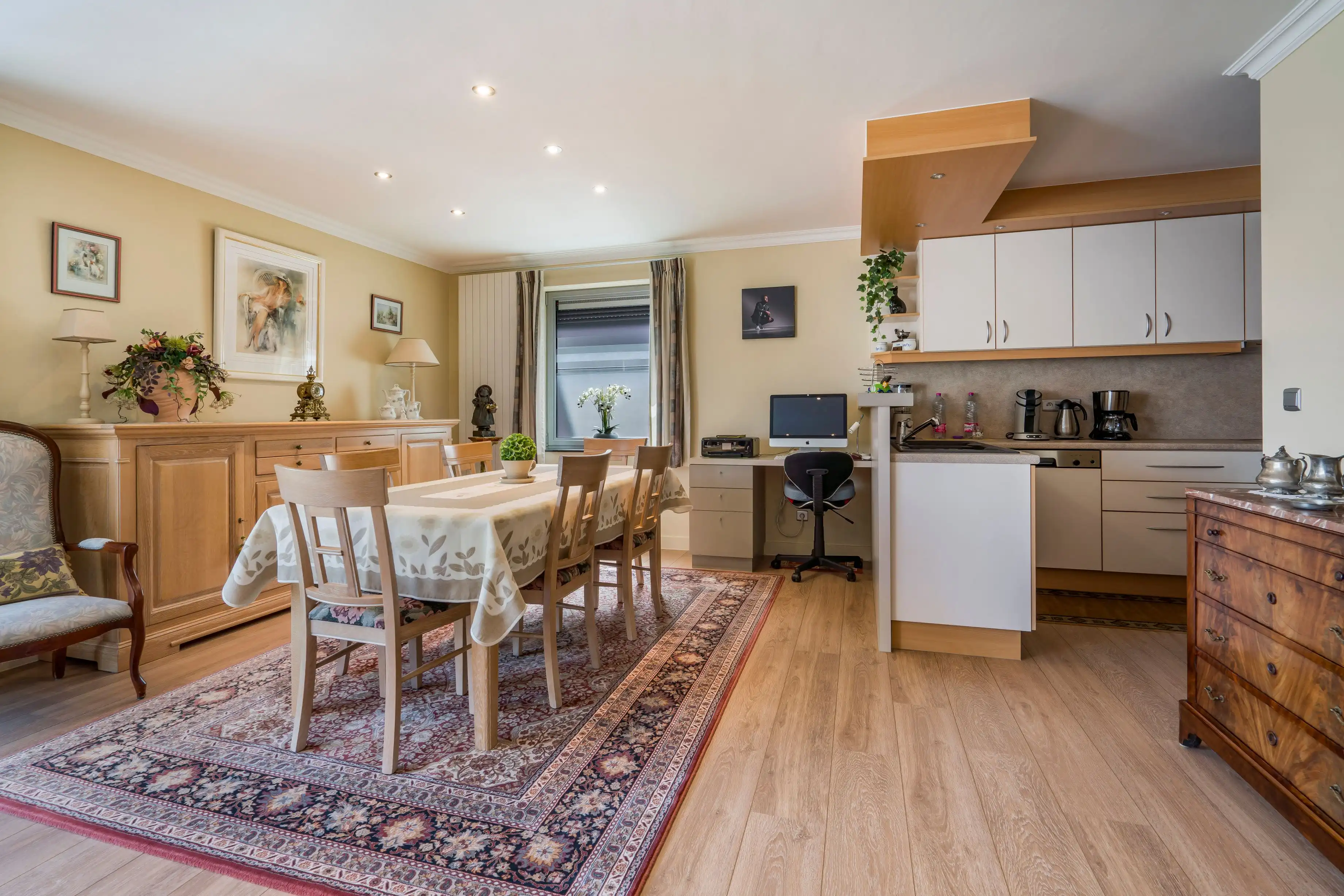 Uitstekend onderhouden en top gelegen appartement in Evergem foto 5