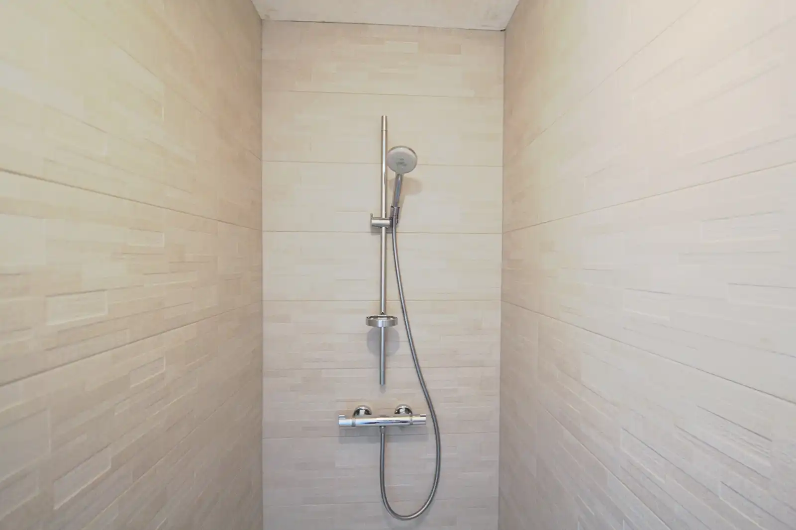 Mooi afgewerkt appartement in Ardooie! foto 6