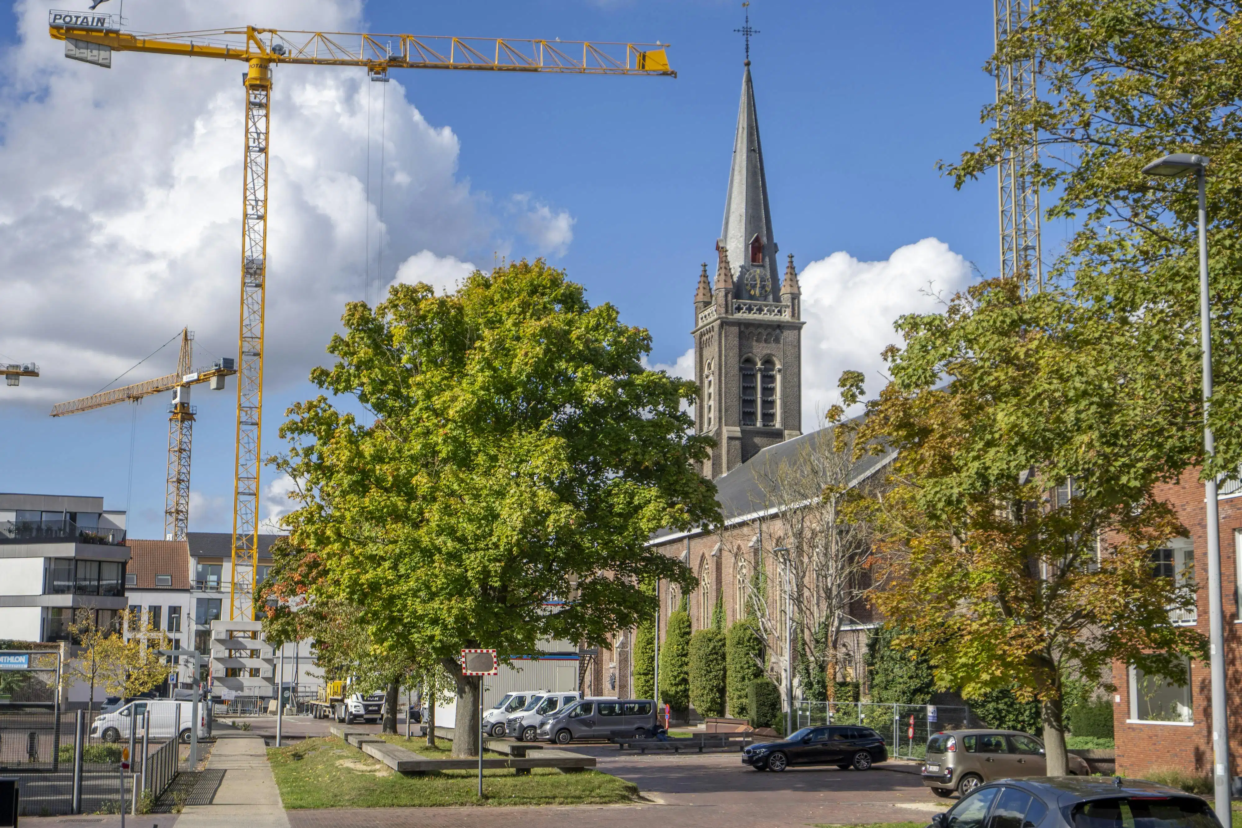 Nieuwbouwwoning met 4 slaapkamers te koop centrum Kortrijk foto 19