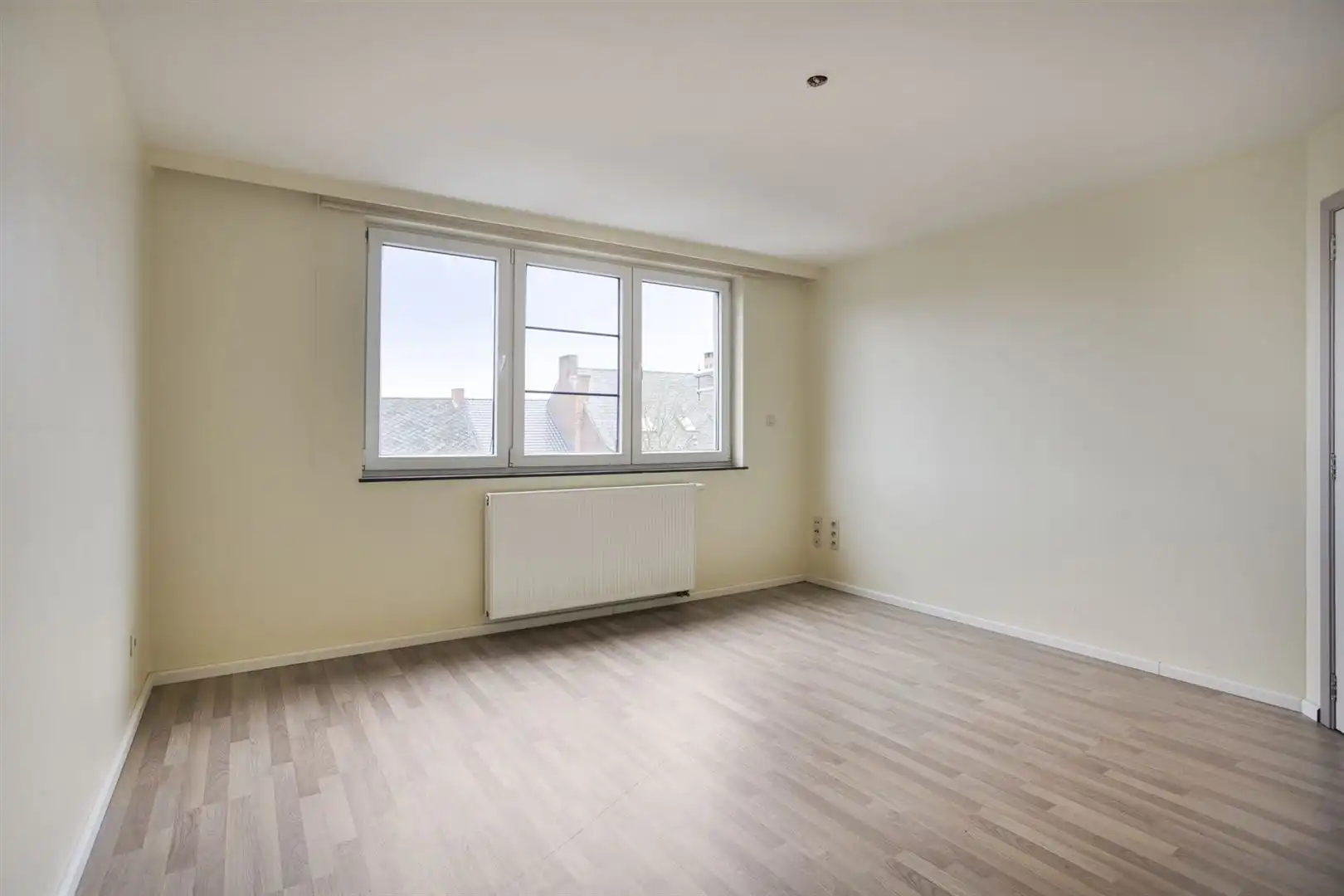 TE KOOP: Opbrengsteigendom in het centrum van Heusden-Zolder! foto 23