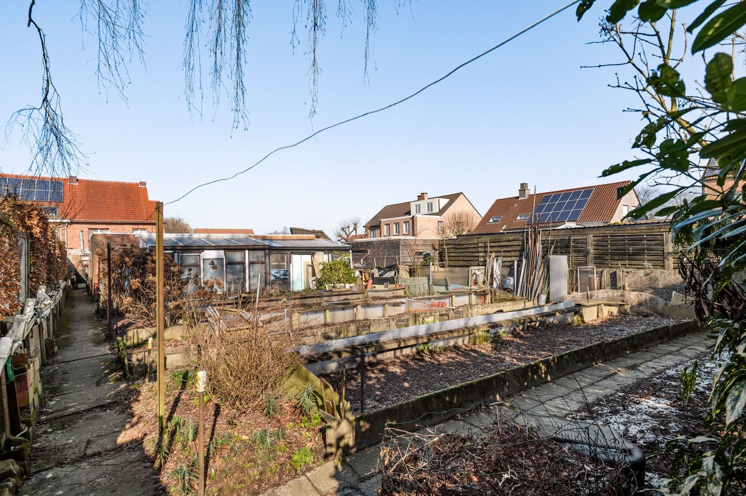 Te renoveren woning met magazijn en veel potentieel op toplocatie in Lint foto 17