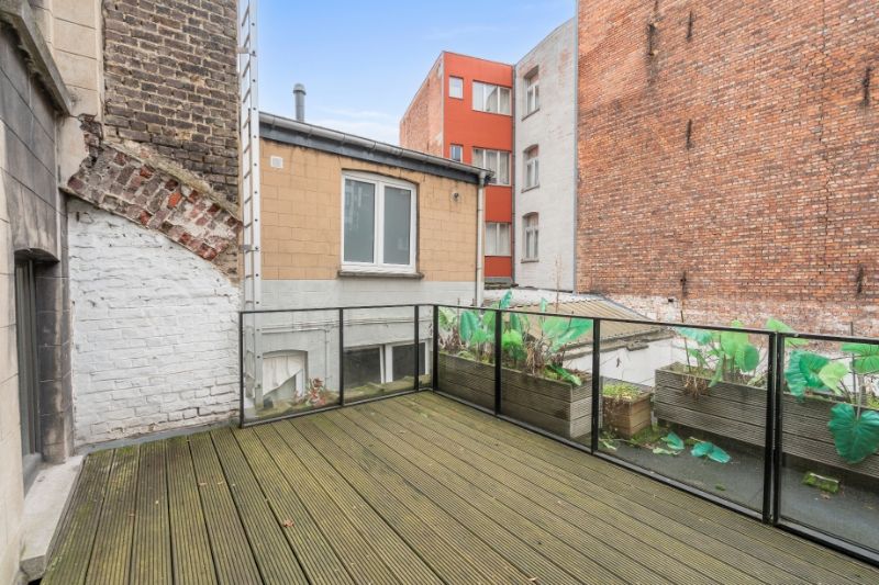 --- NIEUW --- Stijlvolle herenwoning op unieke centrumlocatie! foto 21