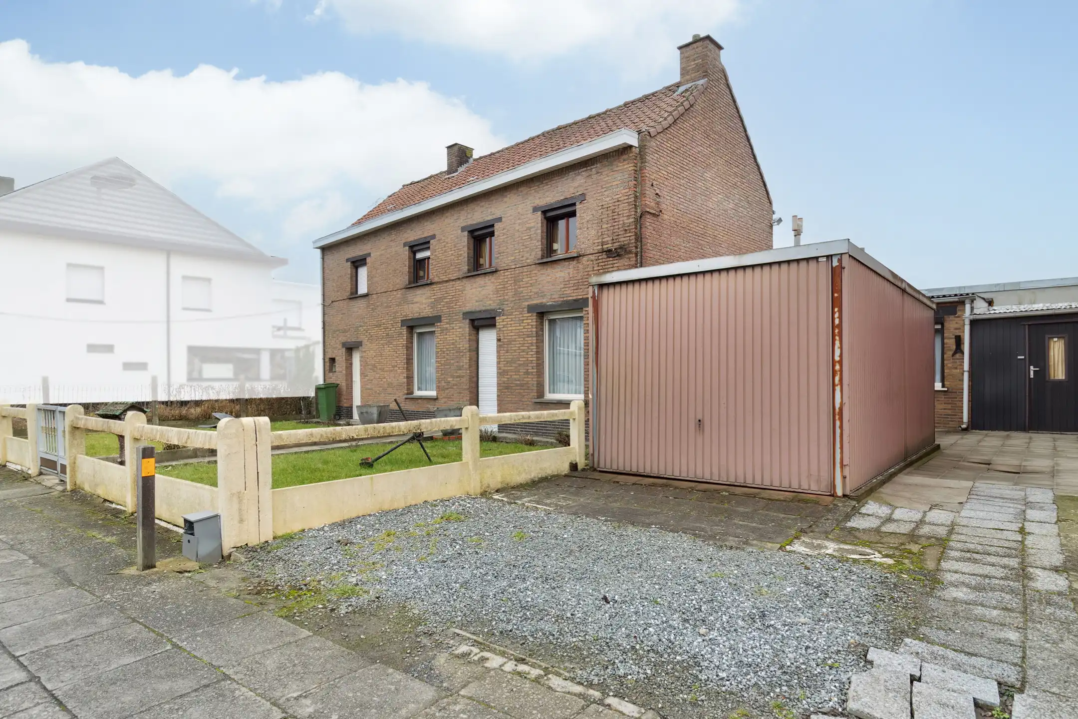 Charmante woning met renovatiepotentieel  foto 2