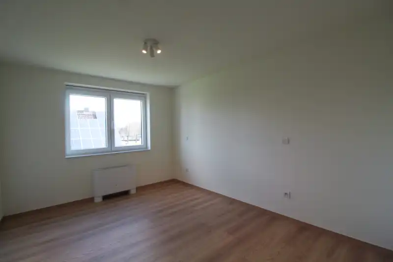 Energiezuinige nieuwbouwwoning te huur in rustige wijk te Sijsele foto 8