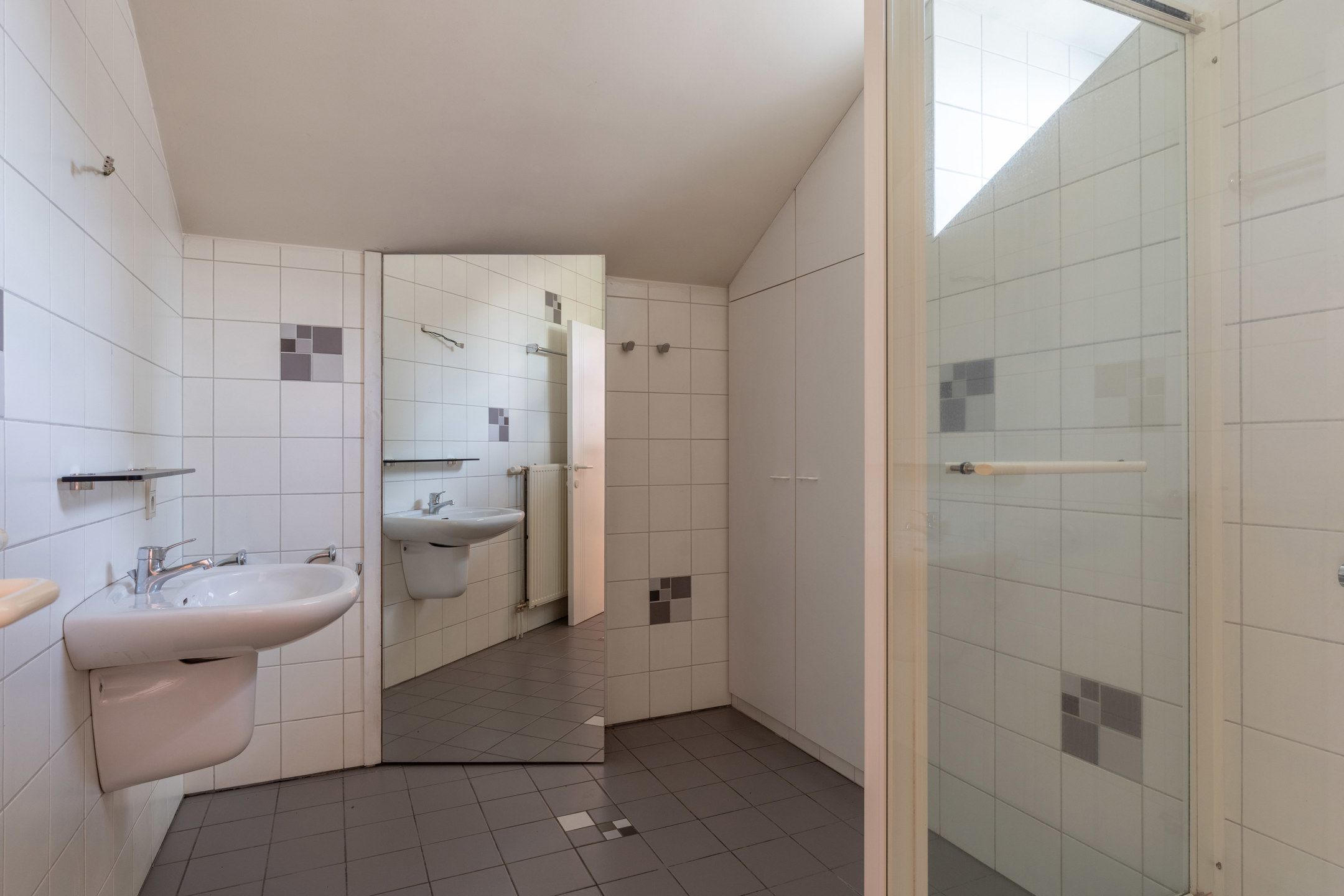 Ruime villa met 8 slpk's op groot perceel te Vosselaar foto 18