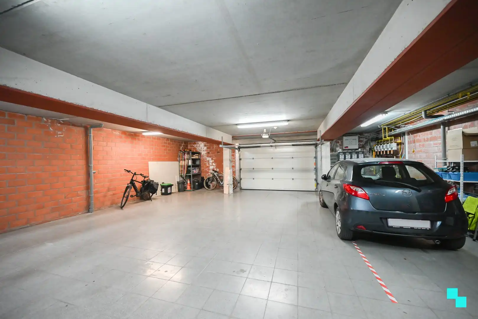 Unieke penthouse met drie terrassen in hartje Izegem foto 29