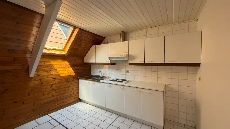 Opbrengsteigendom met 7 appartementen + ruime garage-magazijn 150m² foto 14