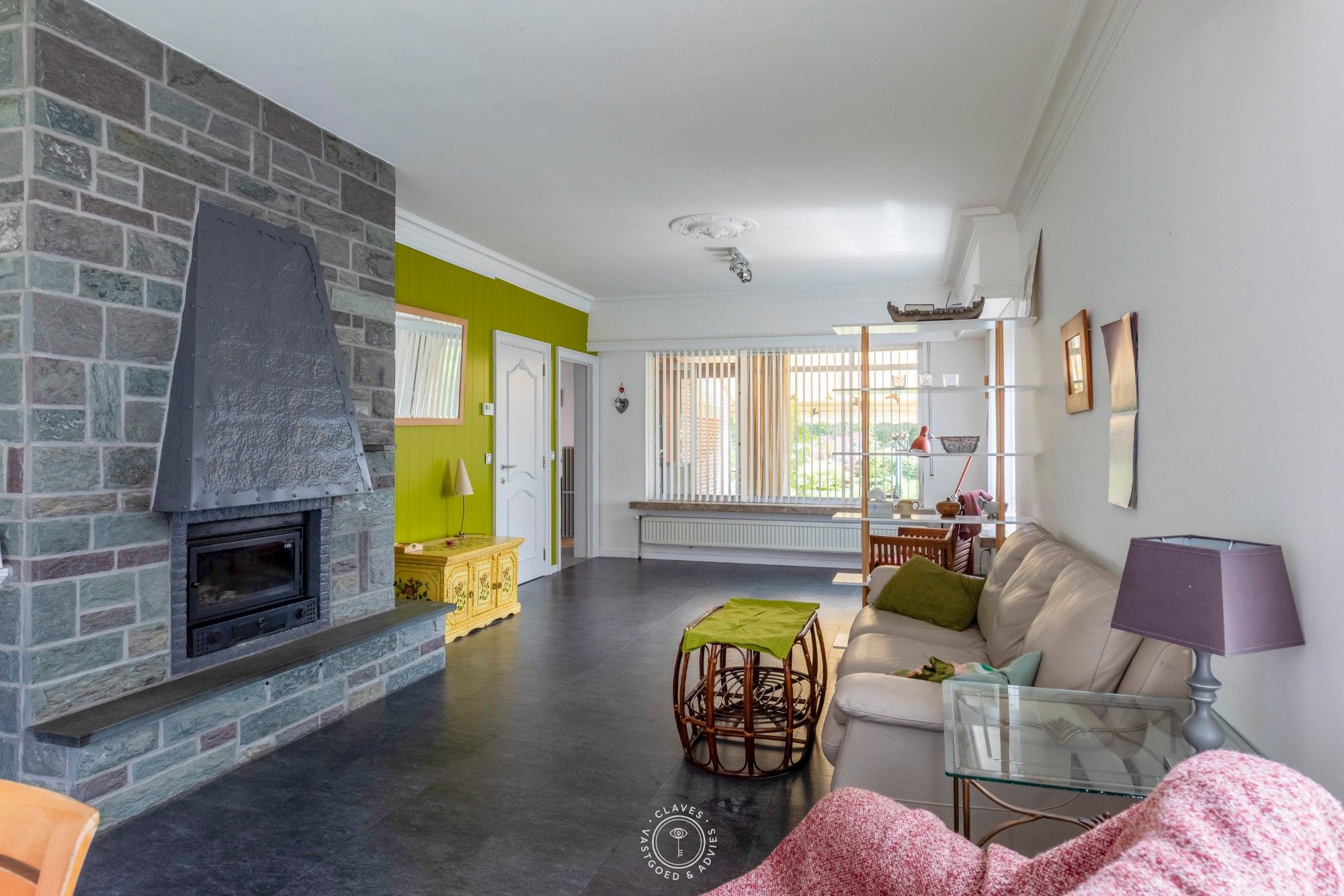 Uiterst verzorgde bungalow met garage op een uitmuntende locatie foto 10