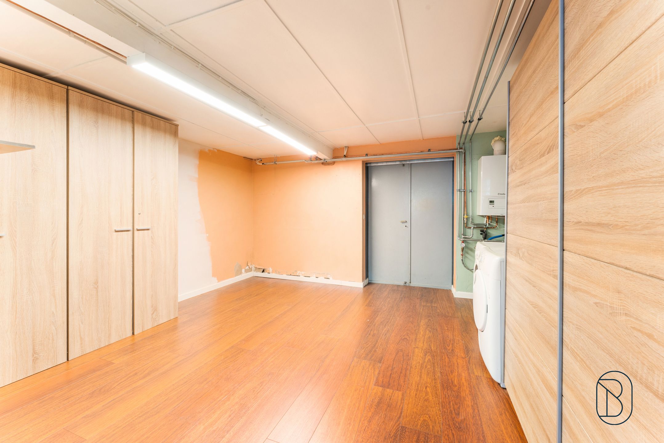 Topgelegen rijwoning met veel potentieel vlakbij het centrum foto 13