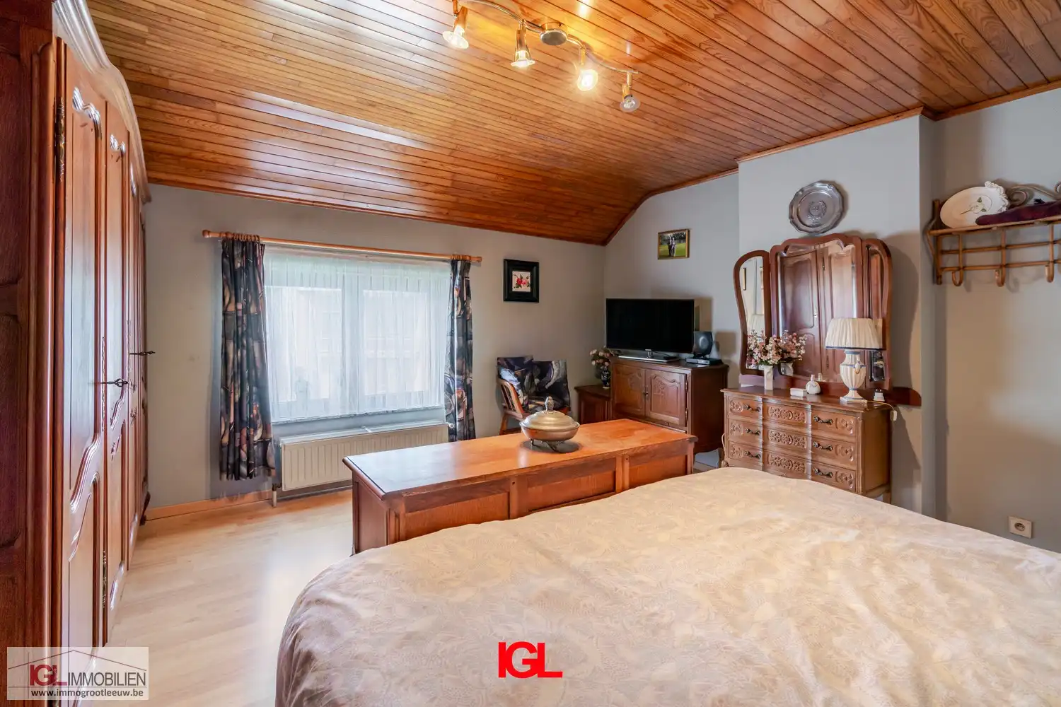 Authentieke rijwoning met zonnige tuin op wandelafstand van het centrum Ruisbroek foto 16