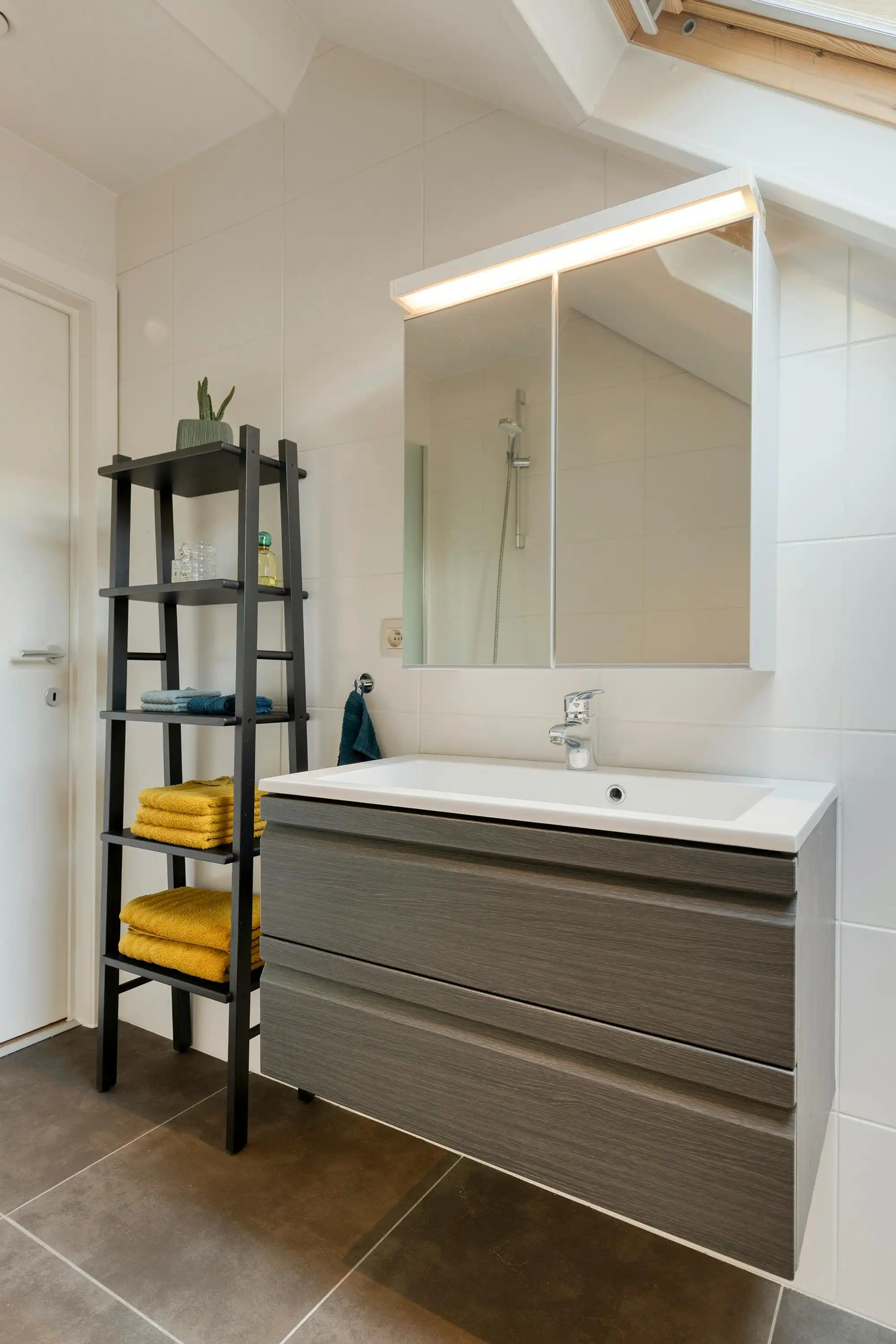 Duplex appartement met 2 slaapkamer te koop in Zandvliet!  foto 30