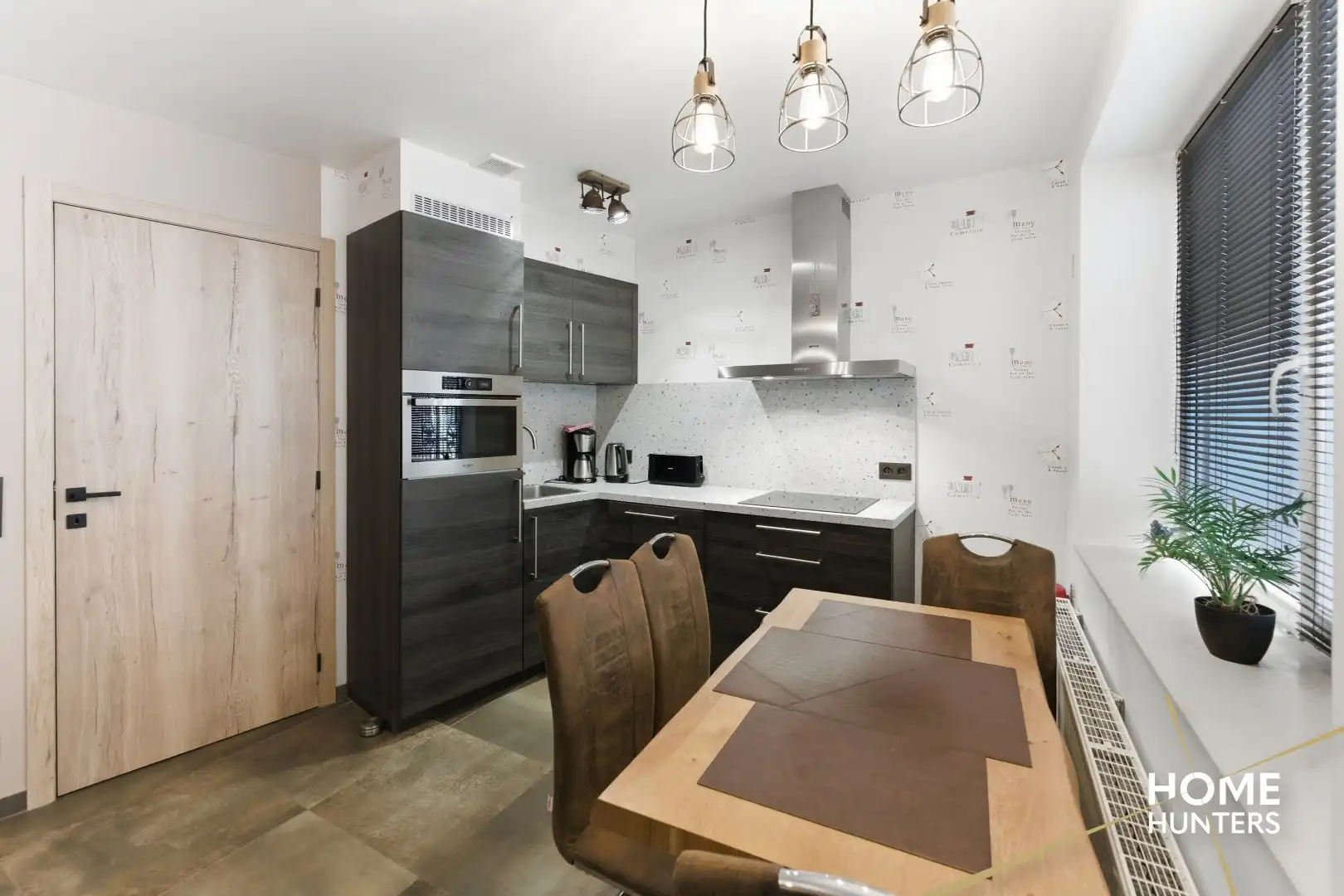 Topinvestering in vakantievastgoed – 6 volledig uitgeruste vakantie-appartementen in historisch centrum Ieper foto 30