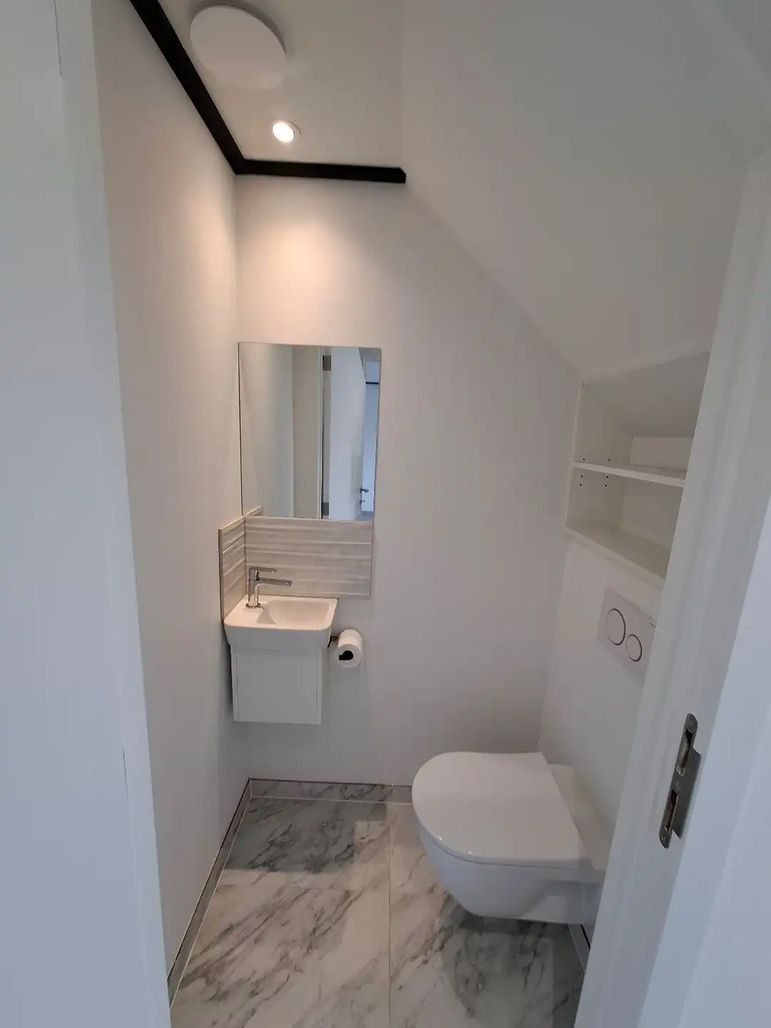Instapklare BEN-woning met geothermische warmtepomp, passieve koeling en domotica foto 7