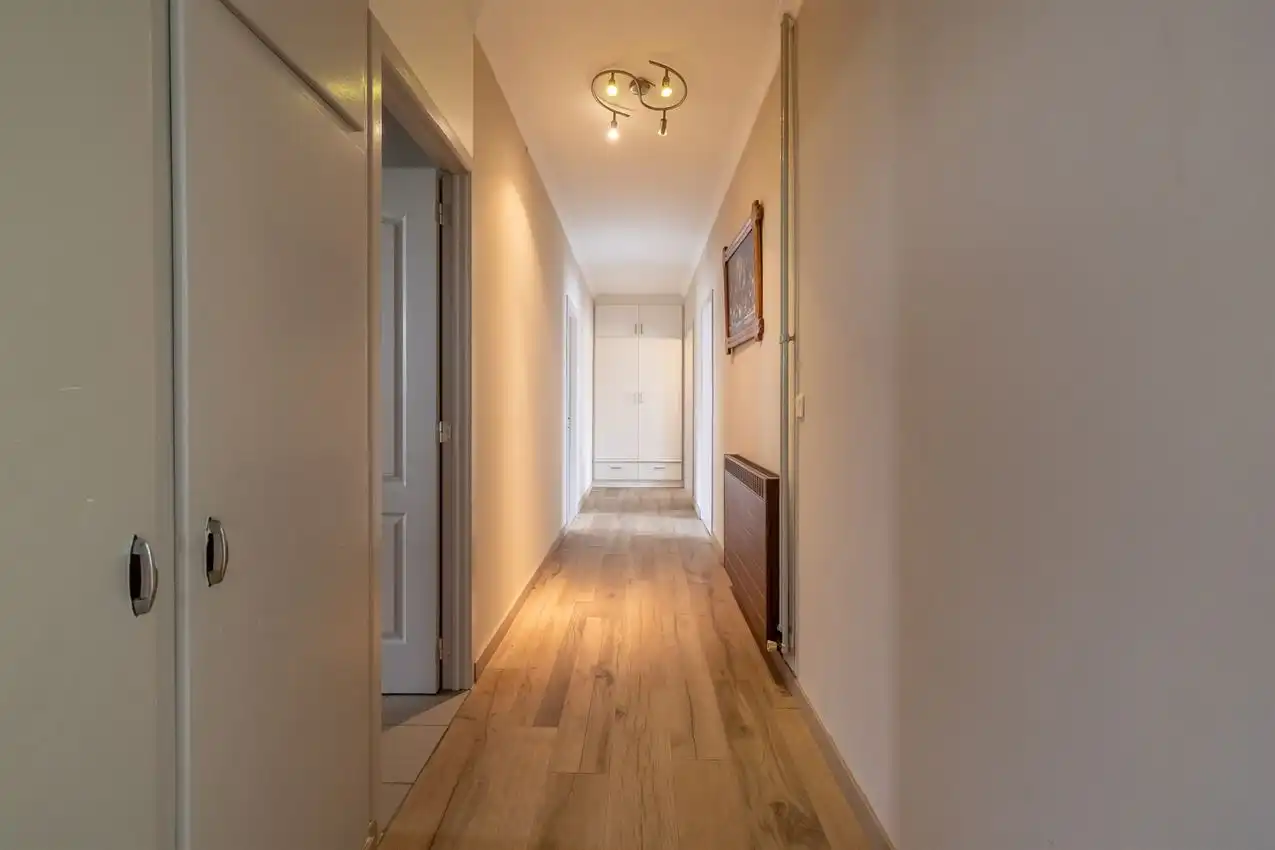 Verzorgde woning met 3slpk, inpandige garage en tuin foto 15